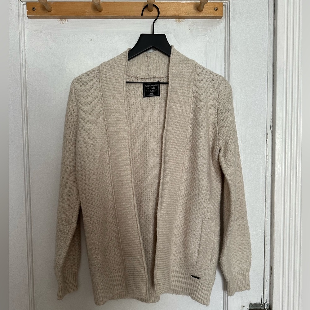Abercrombie Oatmeal Cardigan